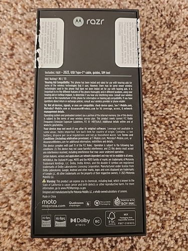 Motorola RAZR 5G 2023 XT2323-2 - 6.9" Foldable 8GB-RAM (UNLOCKED) 128GB Purple - Picture 2 of 5