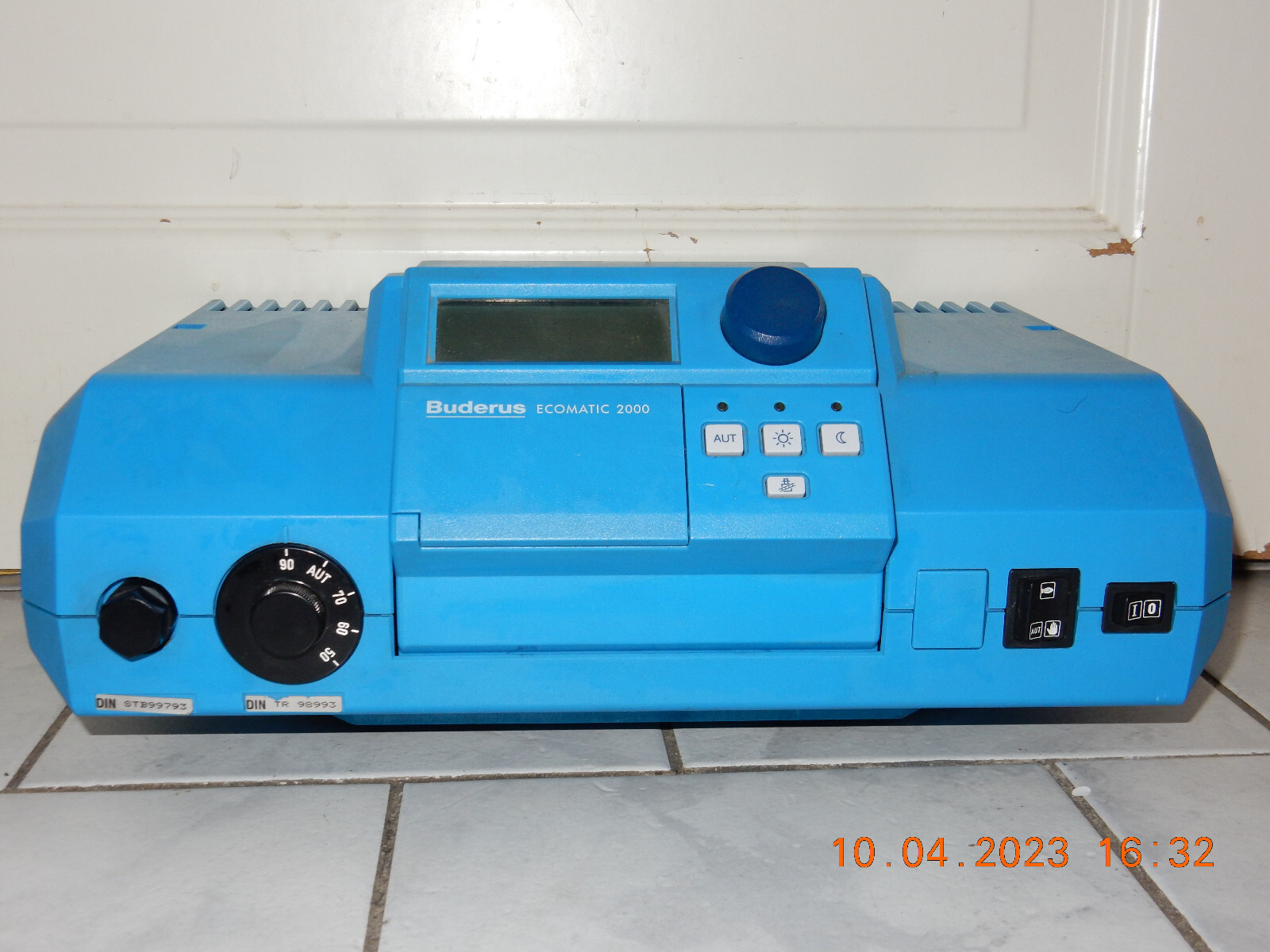 BUDERUS HS 2105 SO Heizungsregler mit 3 Fühler, geprüft in TOP