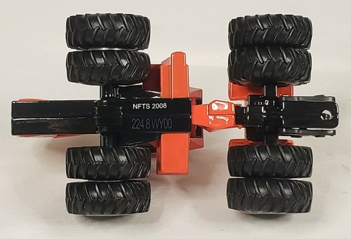Allis-Chalmers 7580 Tractor By Ertl 1/64 Scale 2008 National Farm Toy Show - Picture 7 of 11