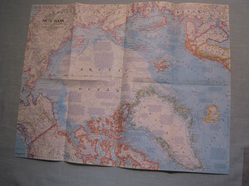 ARCTIC OCEAN MAP FLOOR CIRCLE NORTH POLE SEAFLOOR National Geographic Oct. 1971