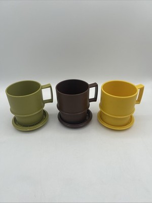 1970s Vintage TUPPERWARE Coffee Mugs Cup Brown Green Yellow Set of 3 Stackable