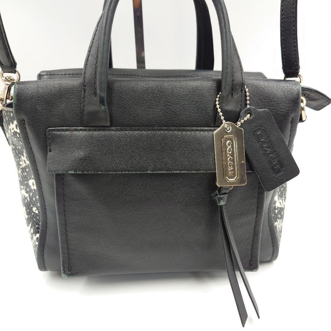 COACH Black Python Leather 2-Way Shoulder Bag Lux… - image 2