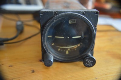 Künstlicher Horizont Bendix J-8 Indicator Attitude