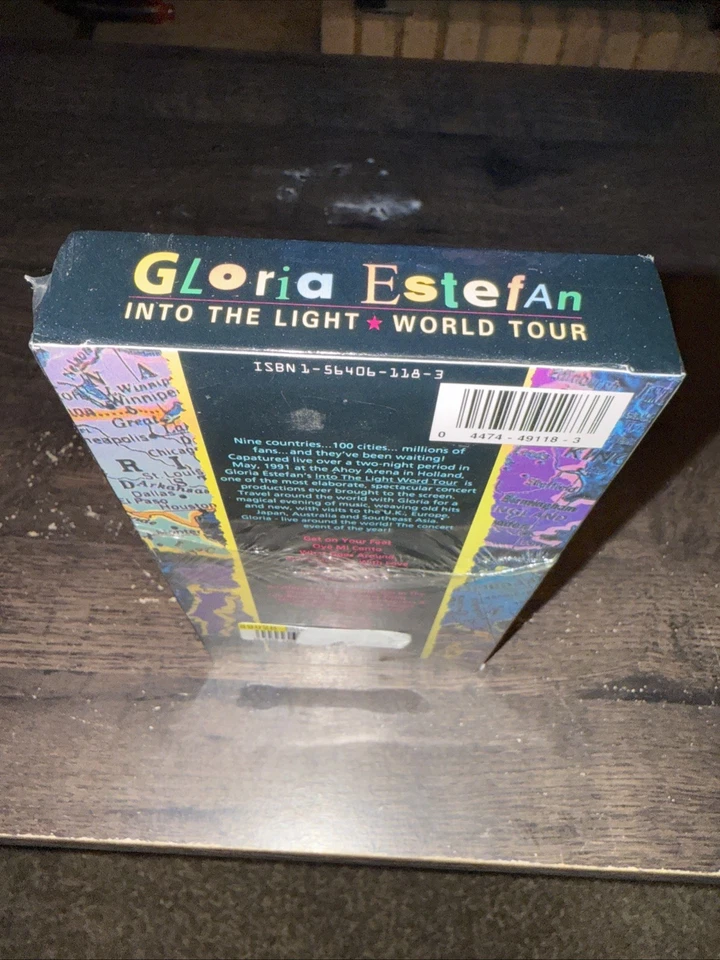 Gloria Estefan - Into the Light World Tour (VHS, 1992) SEALED - Image 4 of 4