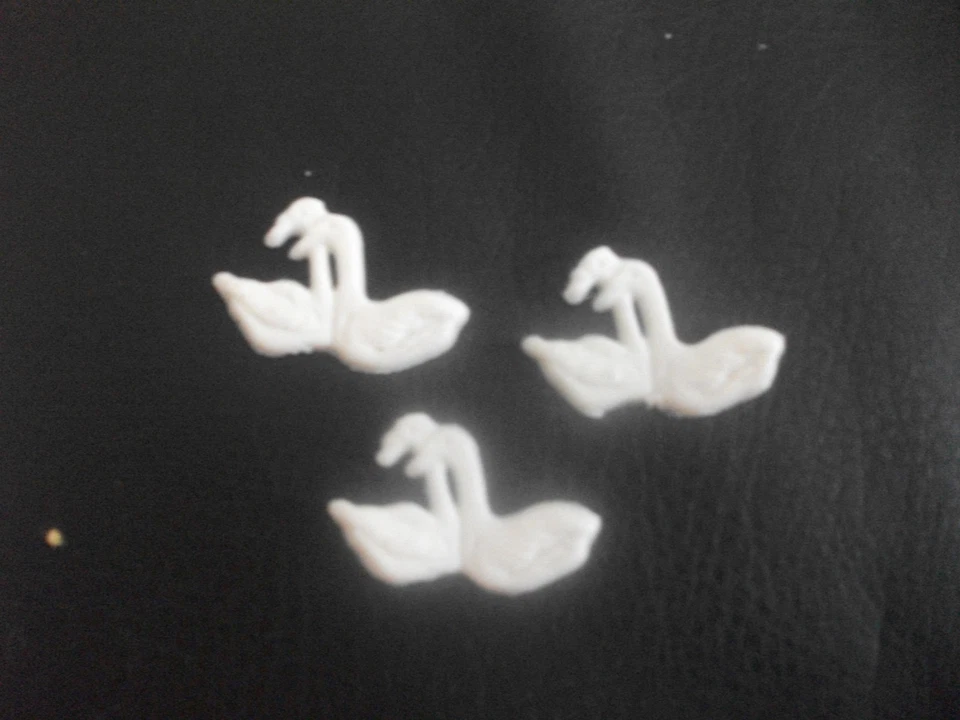 MOOSMÜLLER Wachsornament, Wachskunst, Schwan, Schwanenpärchen, Kerze selbst gestalten