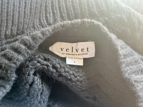 authentic women's Velvet black thick-knit crewneck pullover sweater, size L - Picture 5 of 6