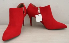 Jessica Simpson Women's Sz 9M Red Averna3 Faux Suede Heeled Ankle Booties