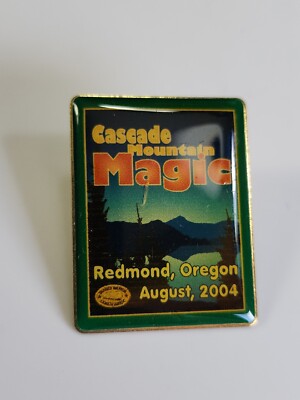 Cascade Mountain Magic Souvenir Lapel Pin FMCA Convention Redmond Oregon 2004
