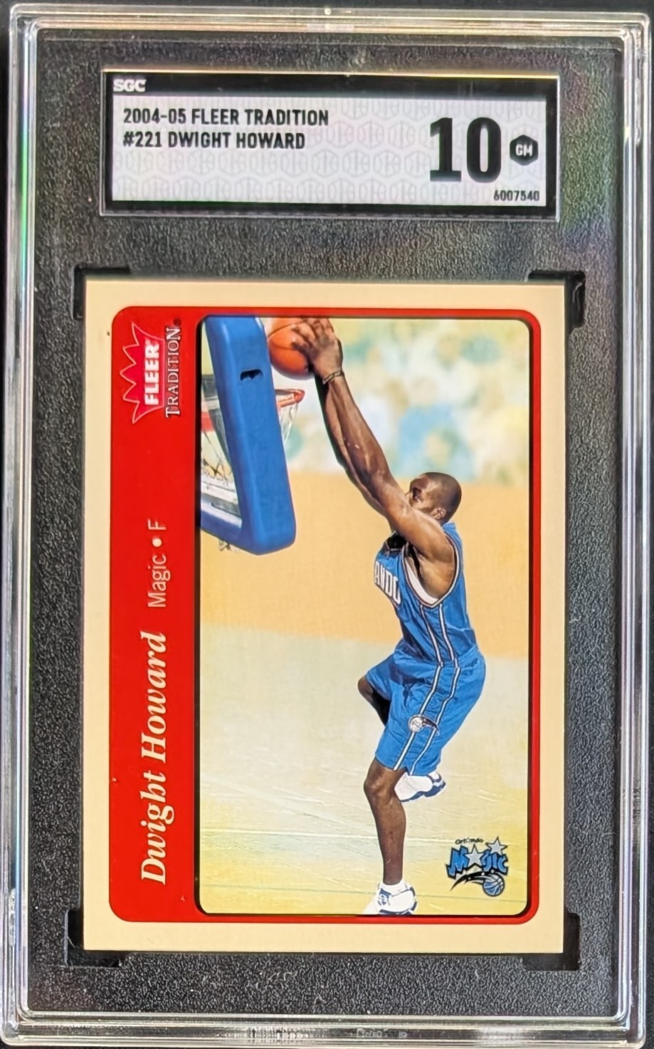 Dwight Howard RC 2004-05 Fleer Tradition #221 SGC 10 Gem Mint Orlando Magic