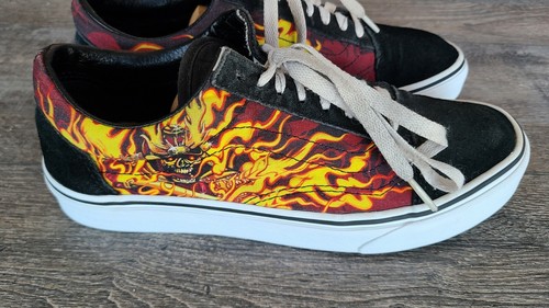 skull vans womens