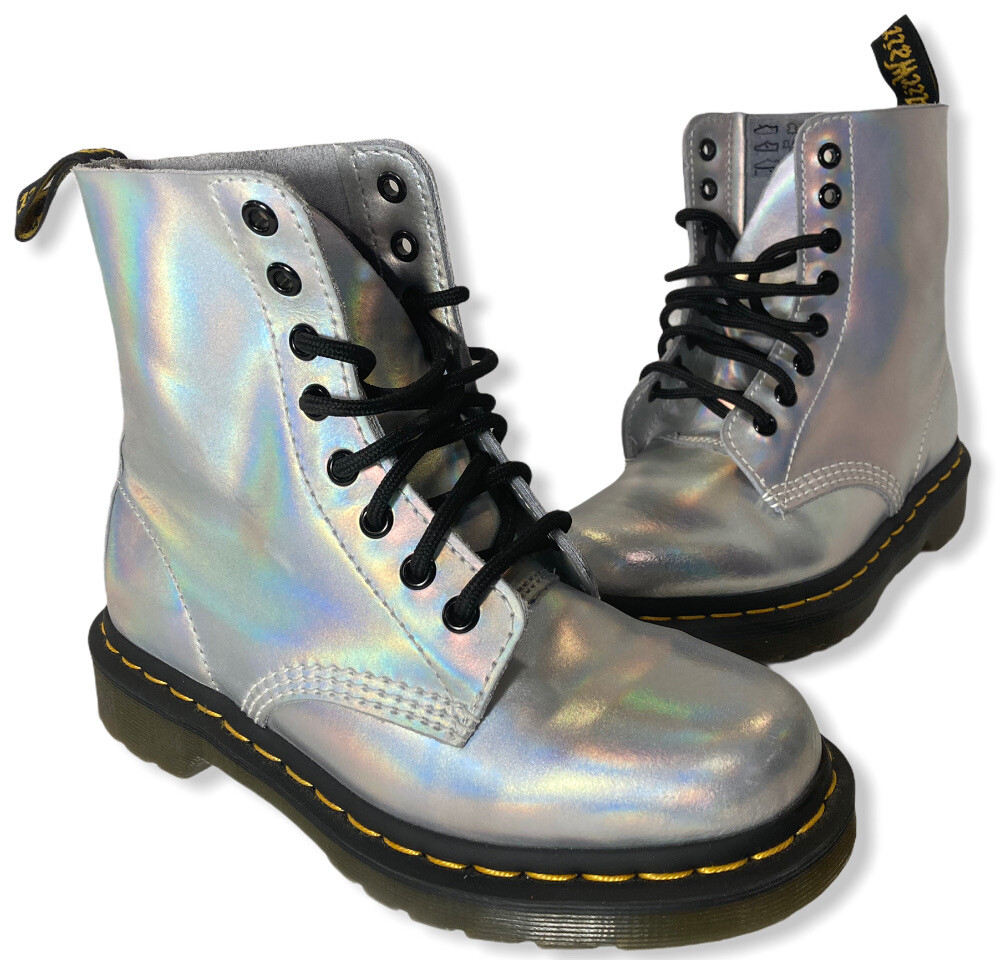 dr martens silver pascal