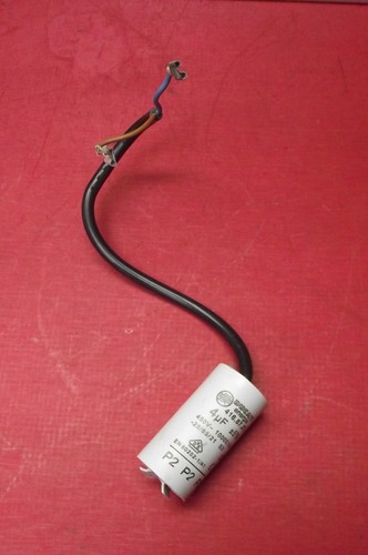 Kühl-Gefrierkombination HOTPOINT FFU3DK KOMPRESSOR KONDENSATOR (1)