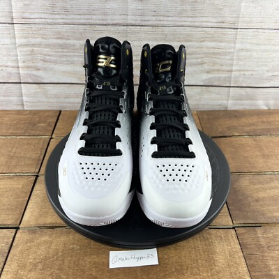 シューズ(男性用) Under Armour Curry 1 Retro MVP 2021 Under Armour Curry 1 Retro 'MVP' White Black Gold 3026051-001 Men