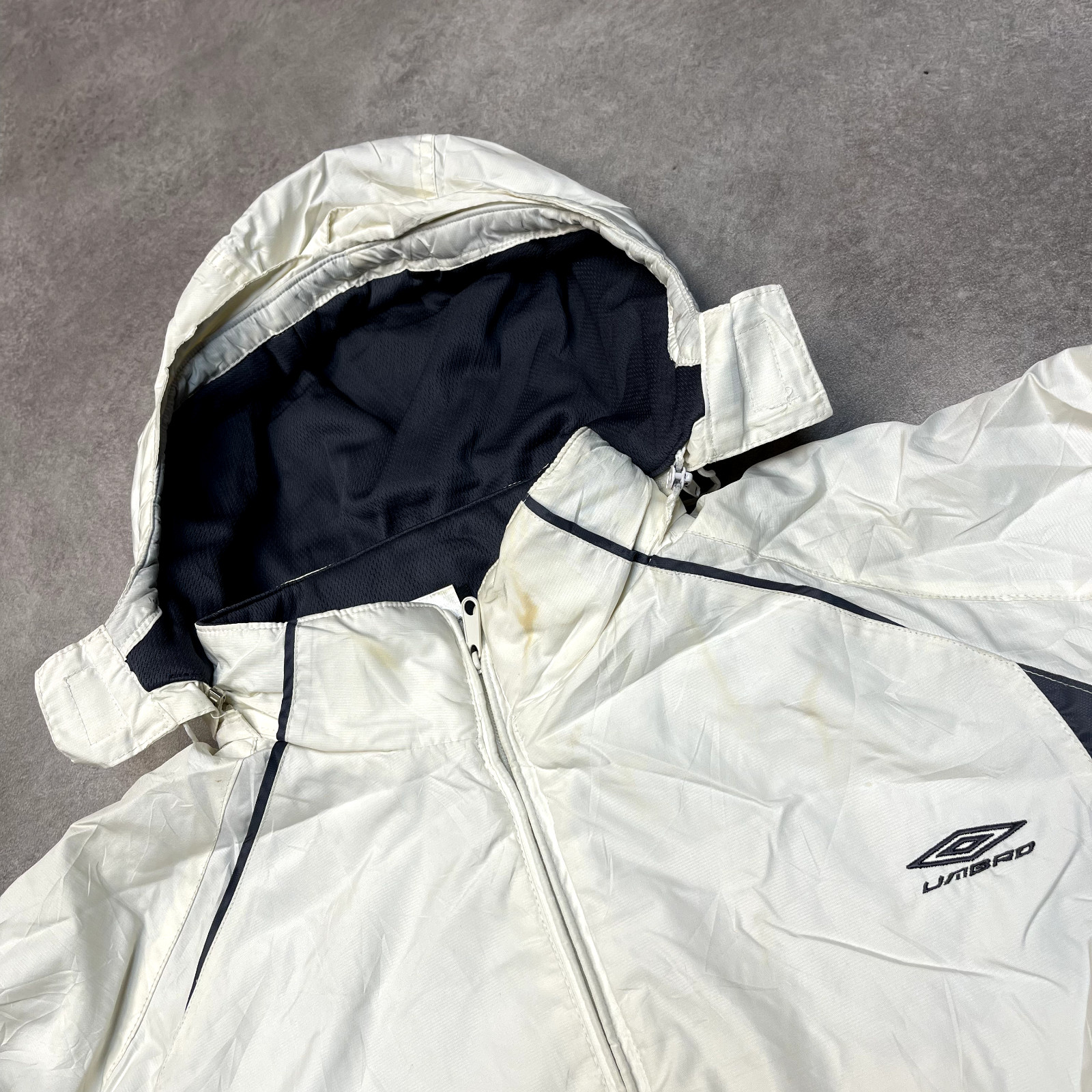 Umbro Rain Jacket Mens Medium Full-Zip Vintage Windbreaker Coat, White image 6