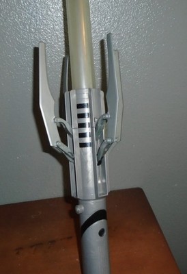 Star Wars The Force Unleashed Lightsaber toy Sith Apprentice 2007 Lights Sound