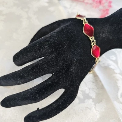 Bracelet Vintage Cécile Jeanne Métal Doré Émaux Rouges Strass L 19 Cmx 10 Mm - Photo 1/4
