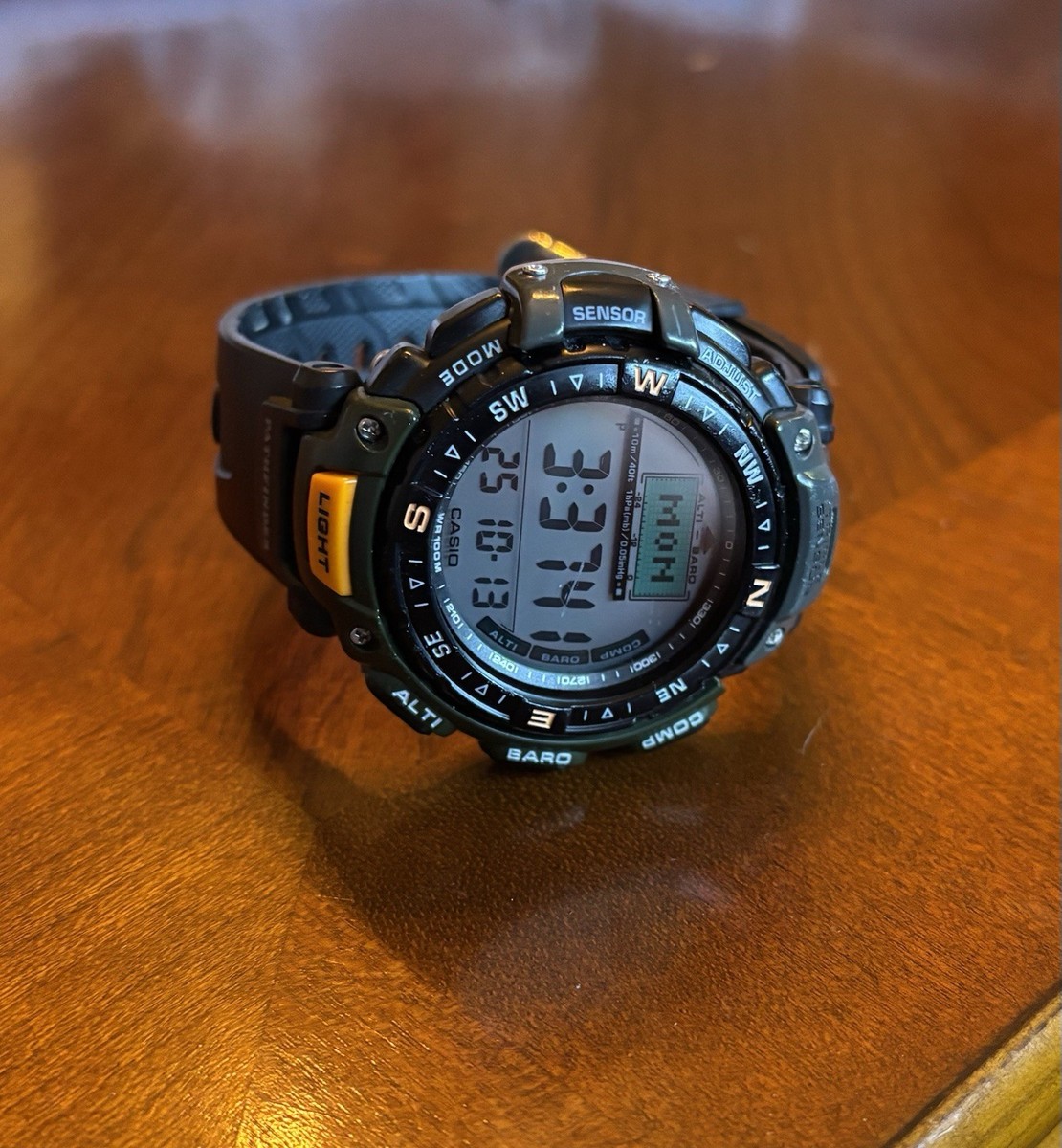 Casio Pathfinder 227 Men Casio Pathfinder Watch Triple Sensor