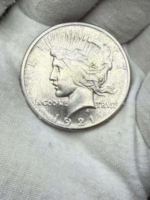 1921-P USA PEACE SILVER DOLLAR -RARE KEY DATE -BEAUTIFUL HIGH GRADE EXAMPLE T66