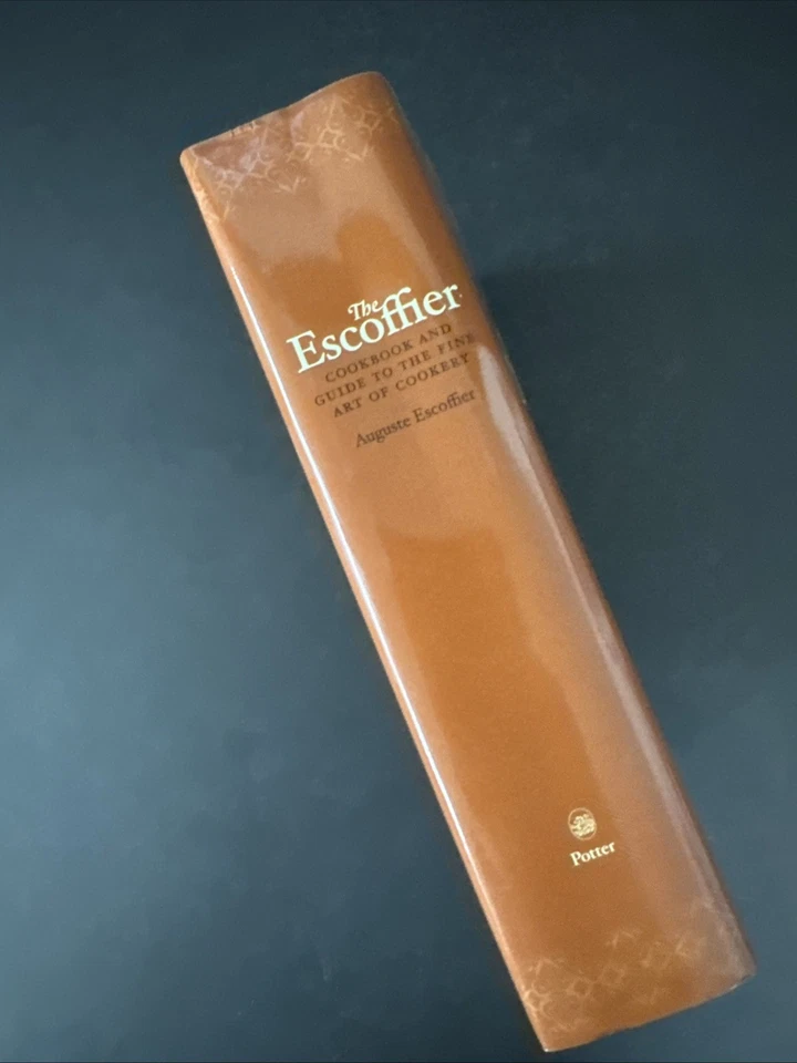 Escoffier Cookbook & Guide to Fine Art of Cookery for Connoisseurs A. Escoffier Foto 3 de 4