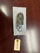 TH MARINE HM5468 3 HOLE FLIP-UP CLEAT SS304