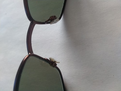 lunettes de soleil Lacoste Bon État Livraison Offerte !!!!!!!!!!!!!!!!!!!!!!!!!! - Bild 8 von 8