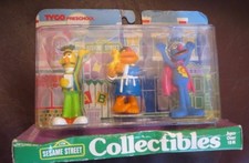 NIB  VINTAGE  SESAME STREET COLLECTIBLES  TYCO  BERT, ERNIE  GROVER  1997