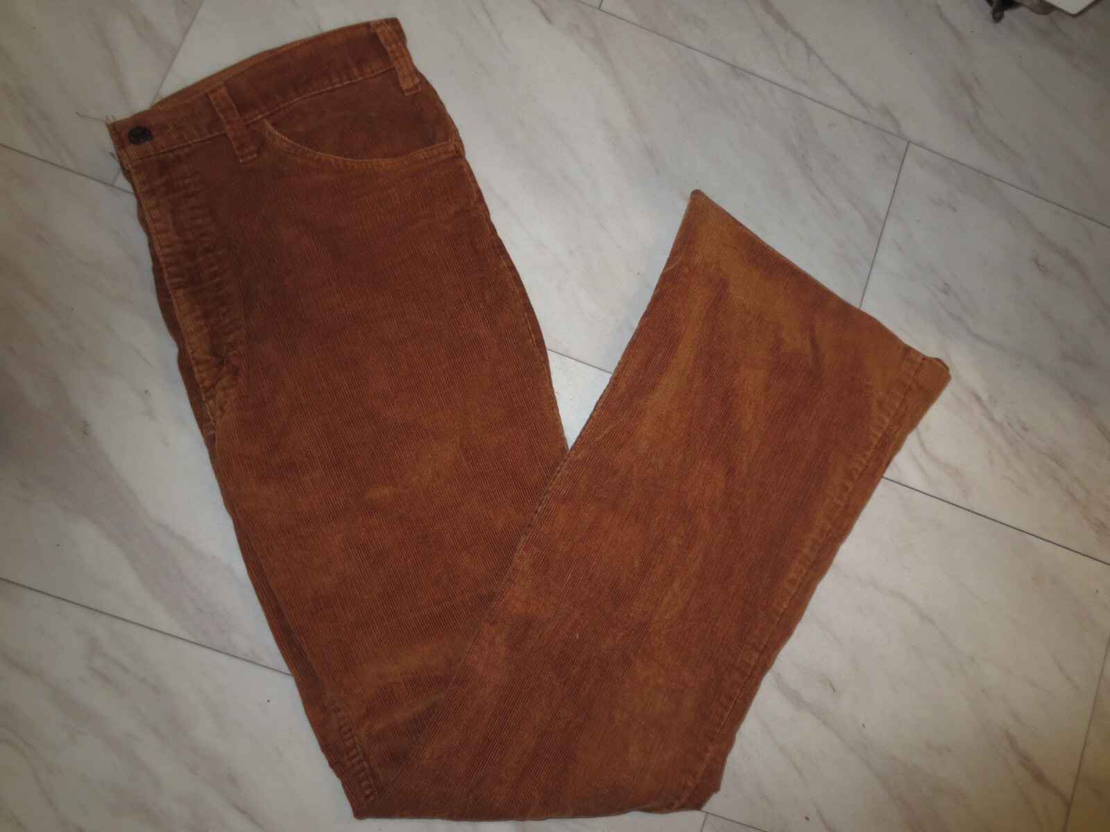 VTG 70s Levi Strauss SF CAL Corduroy Bell Bottom Flar… Gem