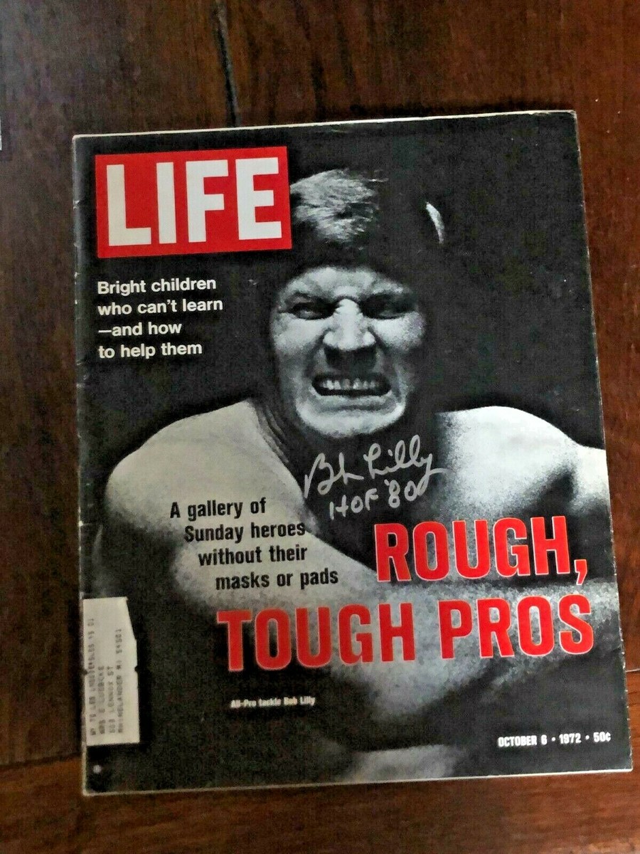VTG LIFE Magazine 10- 6-1972 signed All-Pro tackle Bob Lilly EX