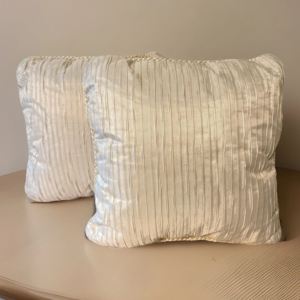 VTG Set 2 Ivory White Taffeta Satin Toss Throw Decorative Pillows Cord Trim 16” - Image 2 of 4