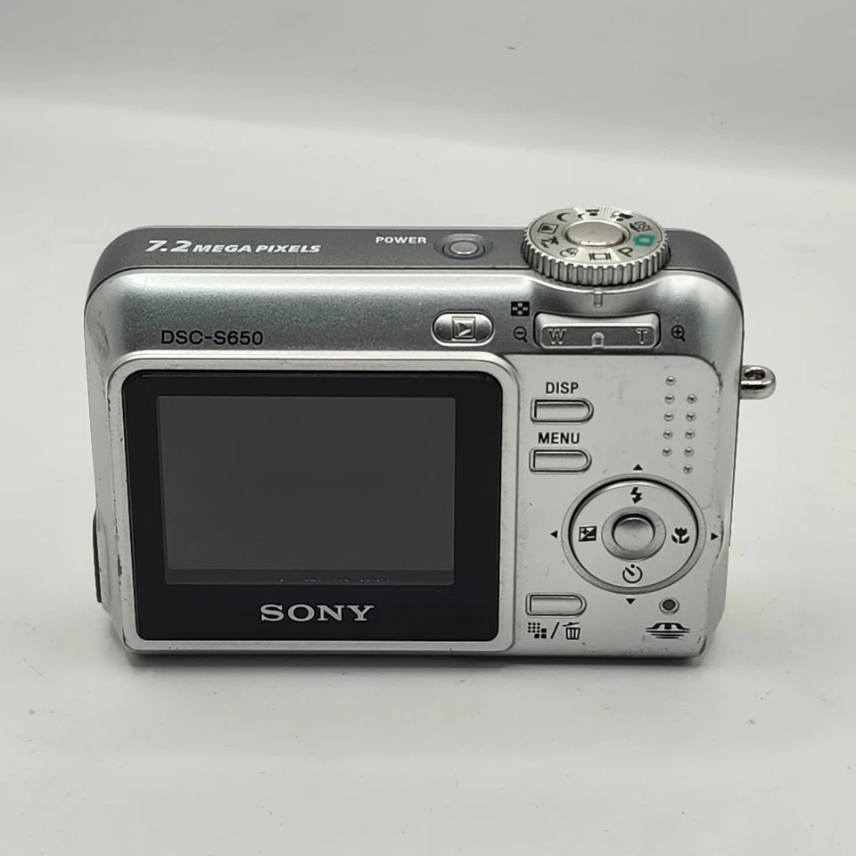 Sony Cyber-shot DSC-S650 7.2MP Digital Camera - Silver - Image 4 of 4