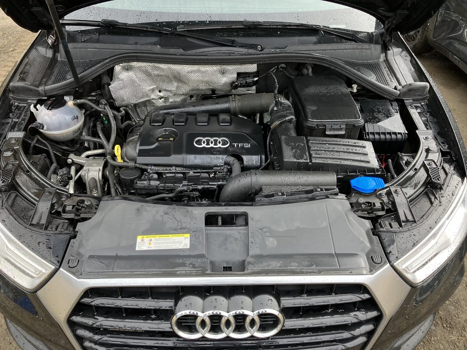 17 AUDI Q3 Husillo Nudillo Delantero PASAJERO Foto 3 de 4