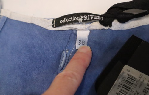 COLLEZIONE PRIVEE? gonna in pelle blu taglia 38 (nuova con etichette) Italia prezzo al dettaglio consigliato: 199€ - Foto 6 di 12