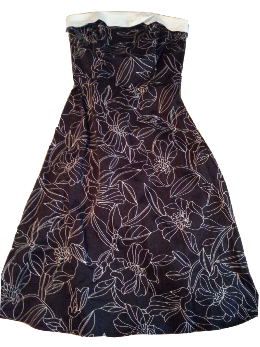 white house black market floral dress Petite Tunic Womens Petite Graphic Floral Maxi Dress in Black size 4 NWT White House Black Market