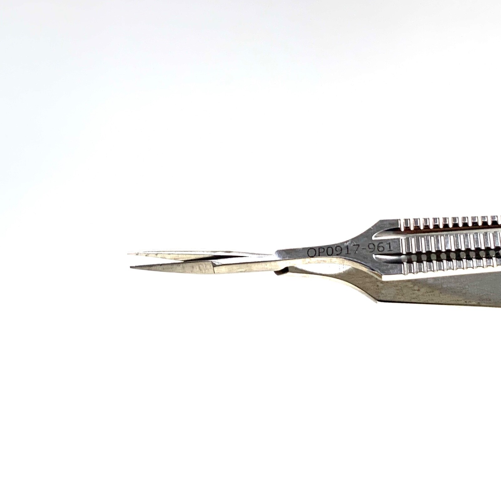 V.Mueller REF OP0919-961, VINT 12 CASTROVIEJO Mini Graft Utility-Stitch Scissors