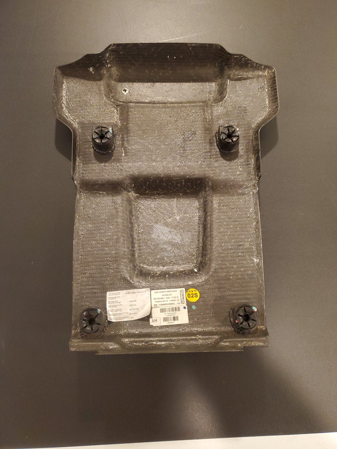 Original Audi R8 V10 Facelift Carbon Engine Cover 420103926L