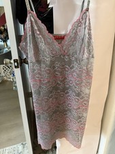 Josie Natori All Over Lace Exclusive Enchant Floral Chemise Size M / L
