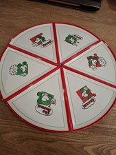 Disney Mickey & Friends Retired Pizza Slice Plates in Excellent Condition!