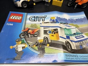 LEGO City #7286 - Prisoner Transport Complete Set with Instructions Retired Set