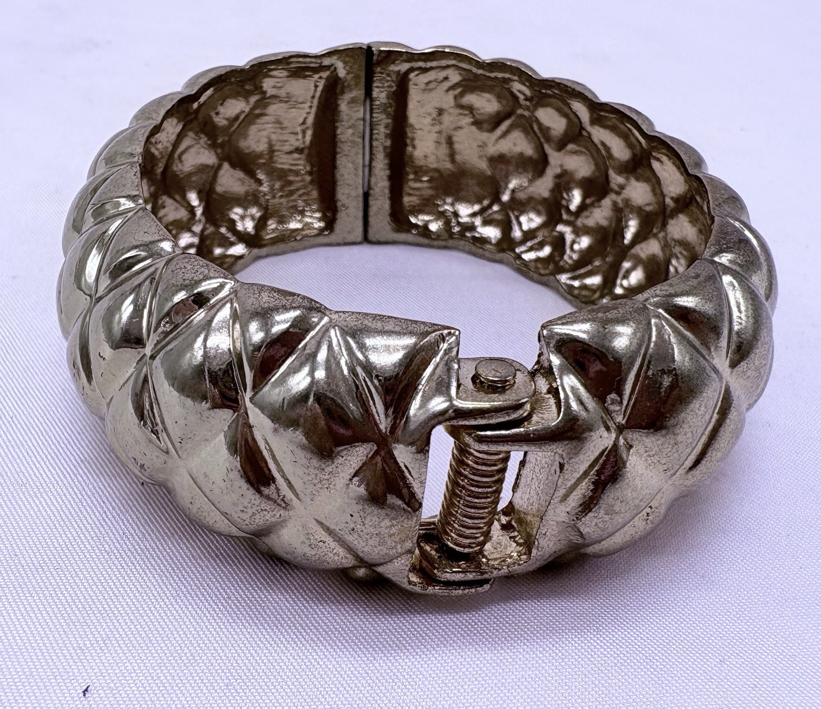 Hinged Silver Tone Cuff Bangle Bracelet Quilted W… - image 4