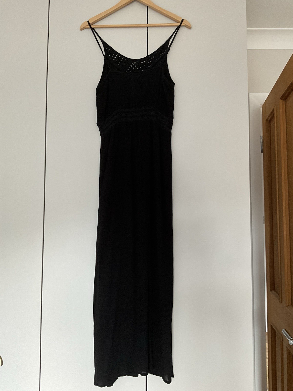Picture 3 of 4
