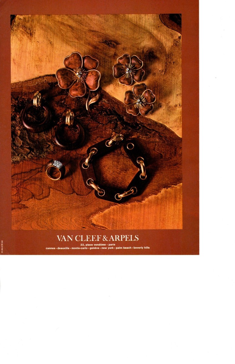 1970 VAN CLEEF & ARPELS JEWELRY PRINT AD, WOOD BRACELET, LUXURY