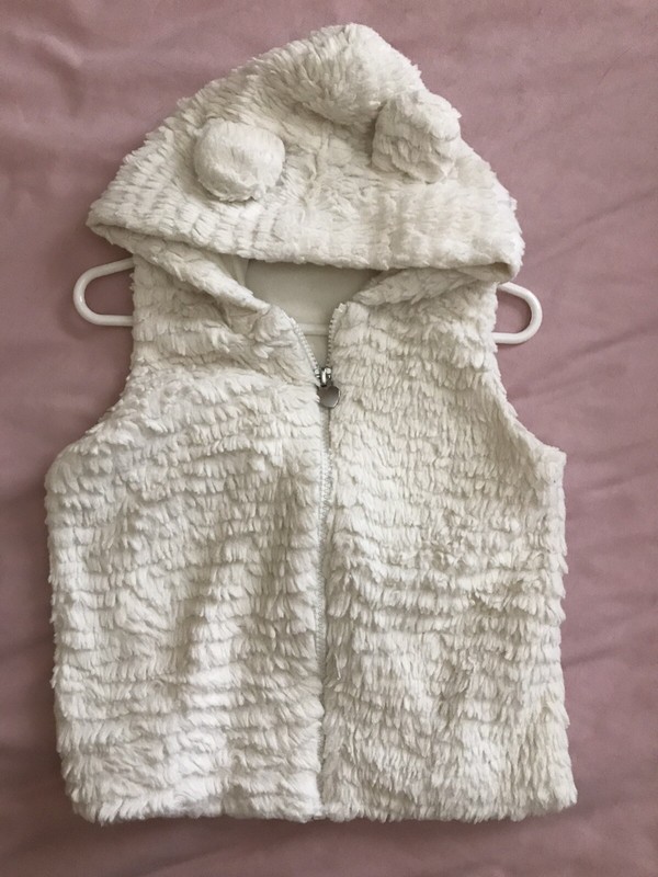 HEALTHTEX TODDLER GIRLS WHITE VEST W/HOOD SIZE 5T
