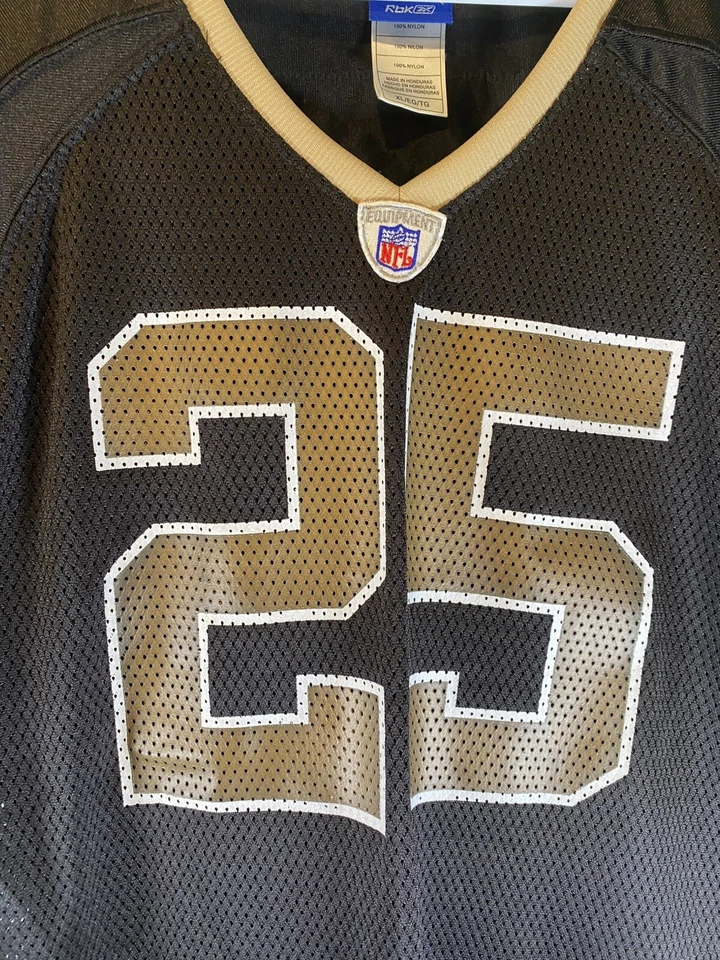 Camiseta de fútbol americano New Orleans Saints Reggie Bush para mujer XL Reebok #25 negra Y2K Foto 3 de 4