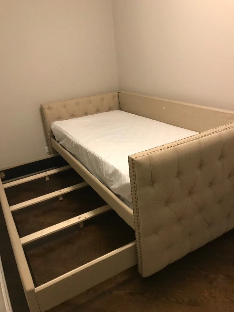 Used cheap trundle bed