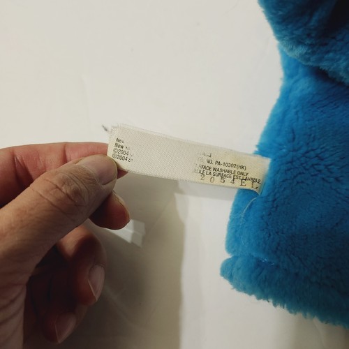 COOKIE MONSTER Hand Puppet Plush 2004 Sesame Street Blue - Picture 7 of 8