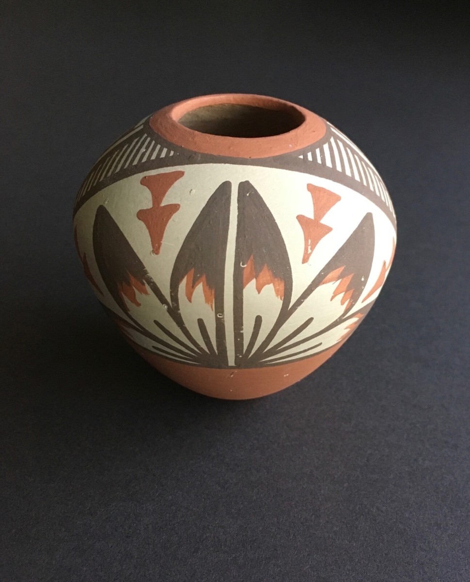 Vintage Native American Jemez Pueblo Pottery Vase by Andrea Tafoya