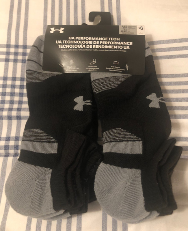 UNDER ARMOUR PERFORMANCE 6 PACK OF BLACK FOOTIES-MEN SIZE 8.5-13-NEW IN PACKAGE