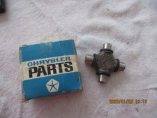 NOS 1972-1973 DODGE D SERIES TRUCKS U-JOINT-P...