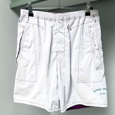 Stone Island Badeshorts Herren silber lila Small 30W Marina Prismatico Spellout