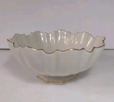 Lenox 6” Scalloped Fluted Serving Dish Bowl 24K Gold Trim